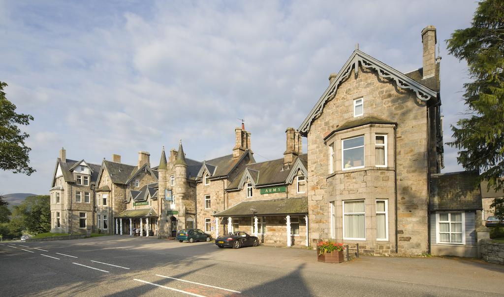 בלאטר The Invercauld Arms Hotel מראה חיצוני תמונה